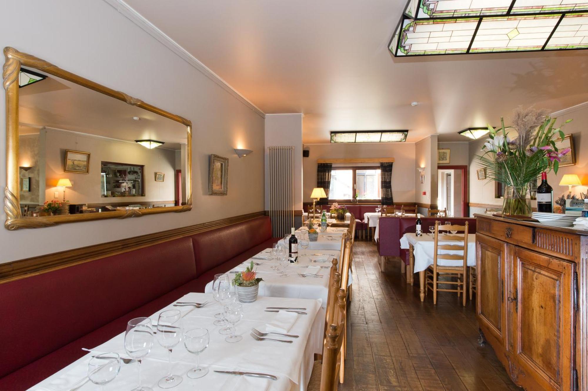 Auberge Le XIX Eme Thulin Exteriör bild