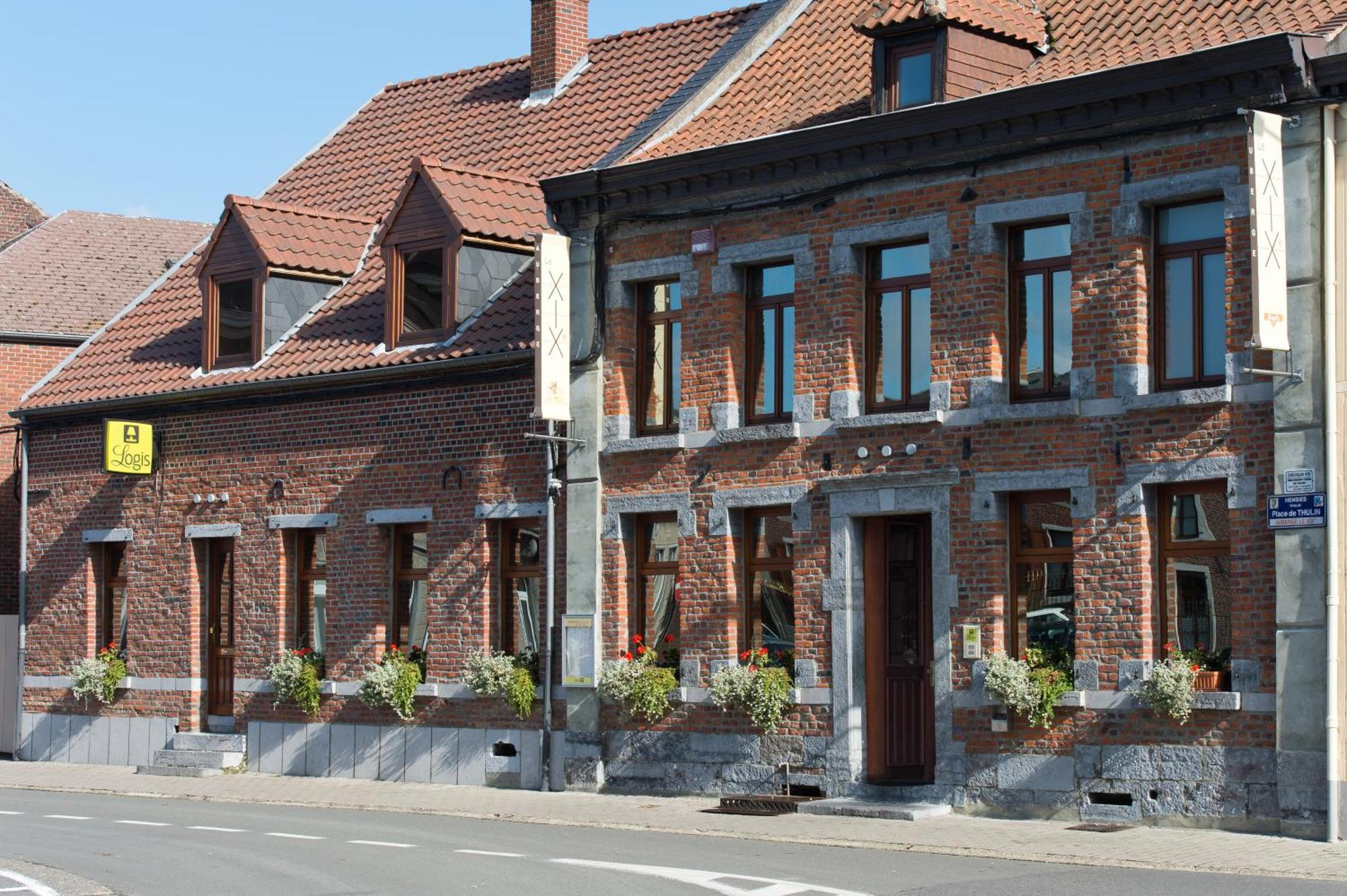 Auberge Le XIX Eme Thulin Exteriör bild