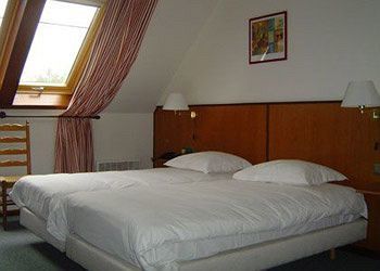 Auberge Le XIX Eme Thulin Exteriör bild